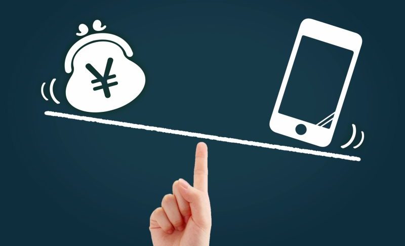 料金とスペックを比較